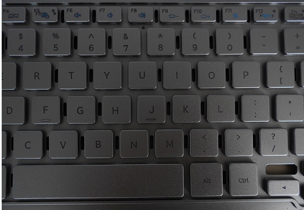  鼠标键盘激光打标机刻字，持久耐磨|防掉防脱之势